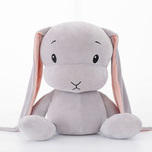 Lade das Bild in den Galerie-Viewer, Kuscheltierliebe: Flauschig weicher Hase